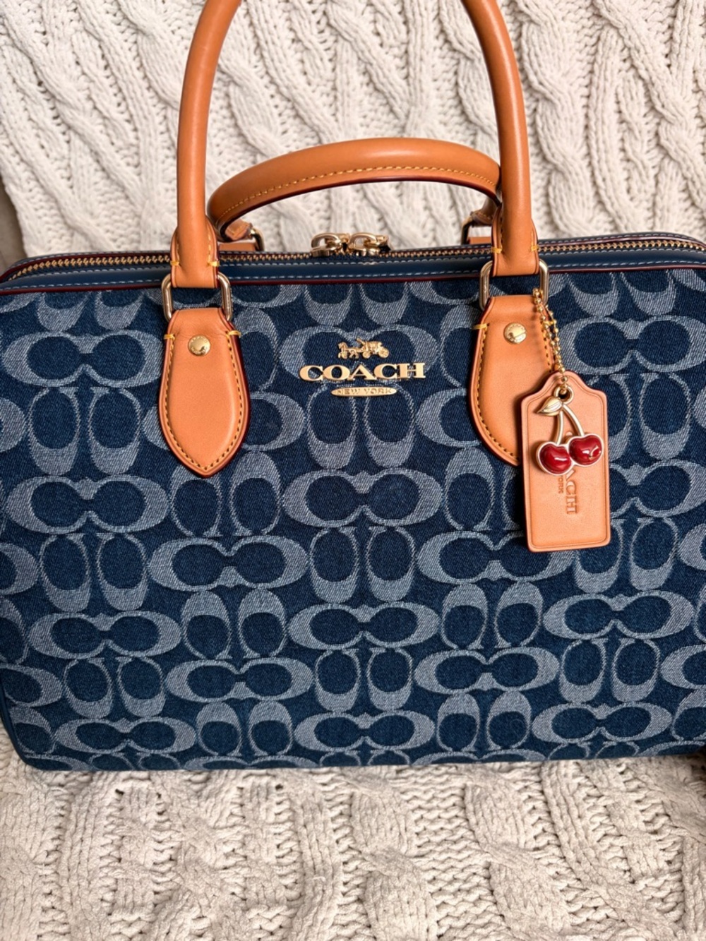 COACH large denim Rowan - Picture 2 of 9